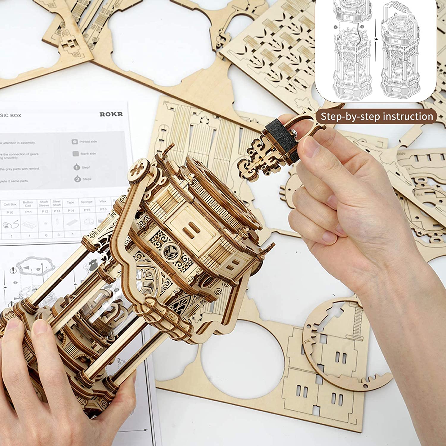 Lanterne Musicale 3D en Bois